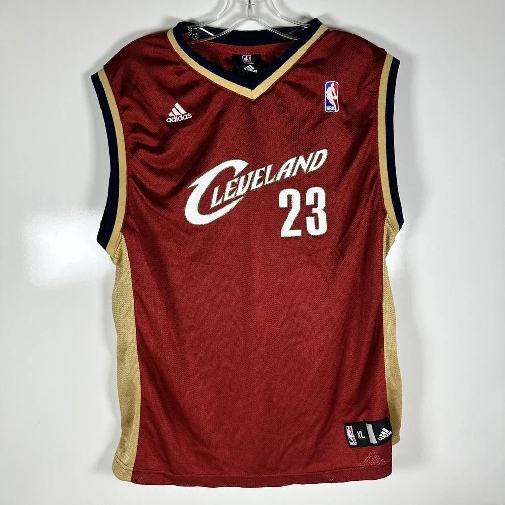 Adidas Cleveland Cavaliers Lebron James Jersey; Youth XL (18-20) #23 Red
